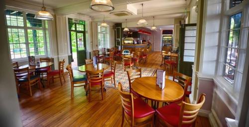 Palm-Court-Restaurant